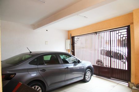 Casa à venda com 120m², 2 quartos e 2 vagasGaragem