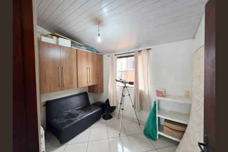 Casa à venda com 120m², 2 quartos e 2 vagas Casa à venda com 120m², 2 quartos e 2 vagasQuarto de Serviço