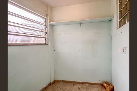 Apartamento à venda com 70m², 1 quarto e sem vaga Apartamento à venda com 70m², 1 quarto e sem vagaQuarto de serviço