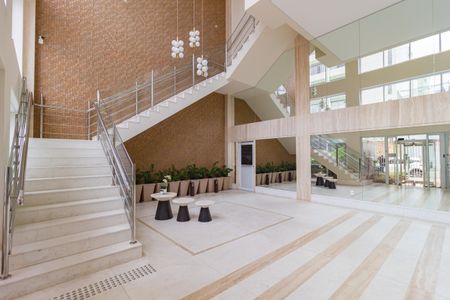 Apartamento à venda com 124m², 3 quartos e 2 vagas Apartamento à venda com 124m², 3 quartos e 2 vagasHall social