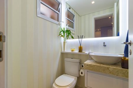 Apartamento à venda com 124m², 3 quartos e 2 vagas Apartamento à venda com 124m², 3 quartos e 2 vagasLavabo