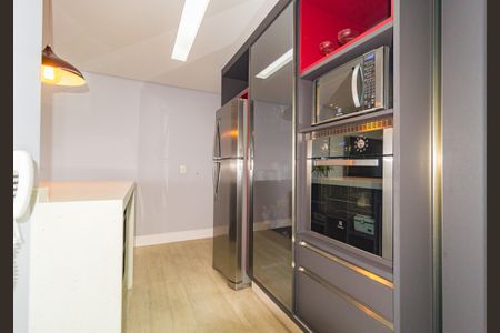 Apartamento à venda com 124m², 3 quartos e 2 vagas Apartamento à venda com 124m², 3 quartos e 2 vagasCozinha