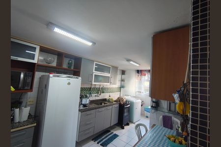 Cozinha de apartamento à venda com 2 quartos, 72m² em Taquara, Rio de Janeiro