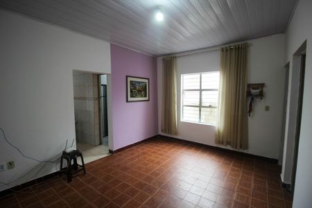 Sala de casa para alugar com 2 quartos, 210m² em Jardim Magnolia, Sorocaba