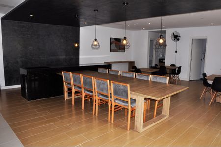 Apartamento para alugar com 39m², 2 quartos e sem vagaÁrea Comum - Salão de Festas