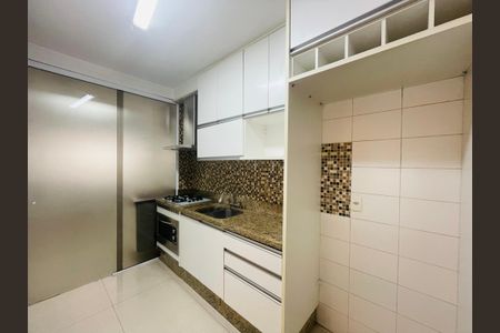Apartamento à venda com 103m², 3 quartos e 2 vagasCozinha