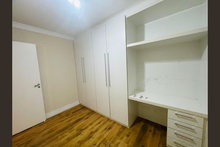 Apartamento à venda com 103m², 3 quartos e 2 vagasQuarto 2
