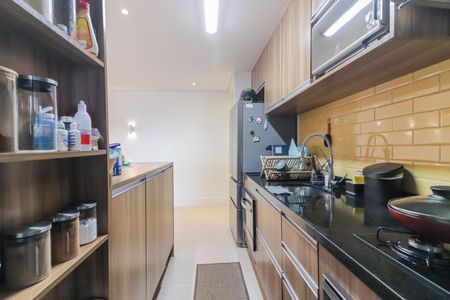 Apartamento à venda com 98m², 3 quartos e 2 vagasCozinha e Área de Serviço