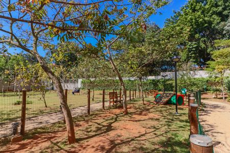 Apartamento à venda com 98m², 3 quartos e 2 vagasBosque - Condomínio