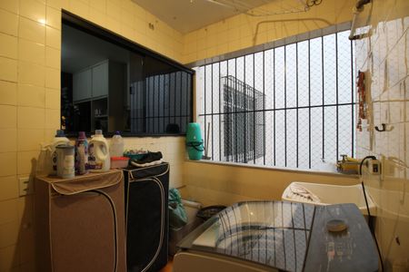 Apartamento à venda com 100m², 3 quartos e 1 vagaÁrea de Serviço