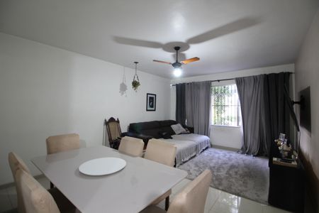 Sala de apartamento à venda com 3 quartos, 100m² em Taquara, Rio de Janeiro