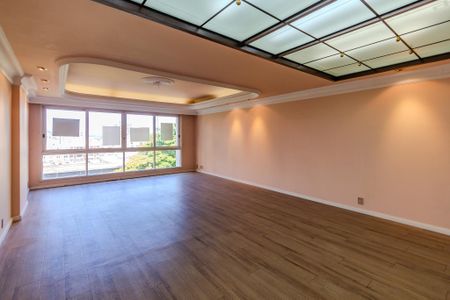 Apartamento à venda com 265m², 3 quartos e 1 vagaSala