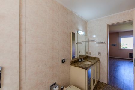 Apartamento à venda com 265m², 3 quartos e 1 vagaBanheiro da Suíte