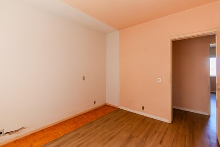 Apartamento à venda com 265m², 3 quartos e 1 vagaQuarto 2