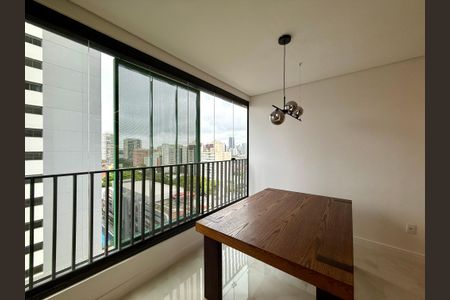 Apartamento à venda com 58m², 2 quartos e 1 vagaSala