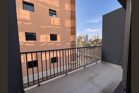 Studio para alugar com 19m², 1 quarto e sem vaga Studio para alugar com 19m², 1 quarto e sem vagaSacada