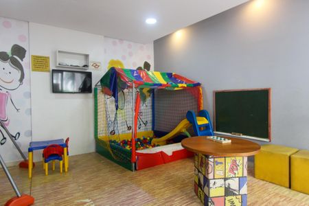 Apartamento para alugar com 67m², 2 quartos e 1 vagaÁrea comum