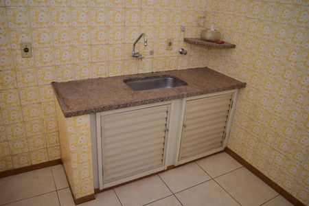 Apartamento para alugar com 216m², 4 quartos e 1 vagaCozinha 