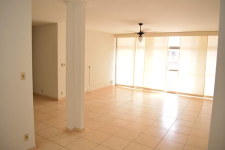 Apartamento para alugar com 216m², 4 quartos e 1 vagaSala
