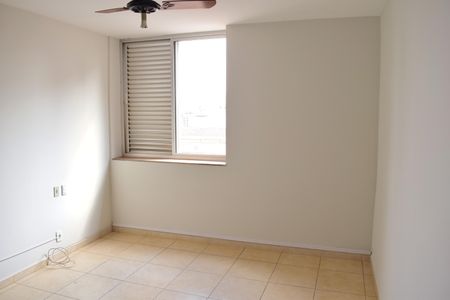 Apartamento para alugar com 216m², 4 quartos e 1 vagaQuarto 3