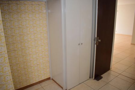 Apartamento para alugar com 216m², 4 quartos e 1 vagaCozinha 