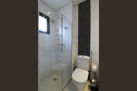 Apartamento à venda com 215m², 3 quartos e 3 vagasBanheiro da Suíte 2