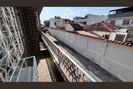 Casa à venda com 249m², 4 quartos e 2 vagas