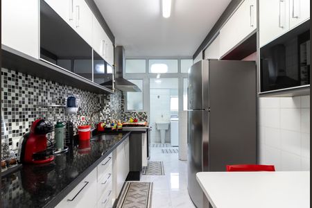 Apartamento à venda com 94m², 3 quartos e 2 vagas Apartamento à venda com 94m², 3 quartos e 2 vagasCozinha
