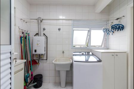 Apartamento à venda com 94m², 3 quartos e 2 vagas Apartamento à venda com 94m², 3 quartos e 2 vagasÁrea de Serviço