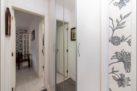 Apartamento à venda com 94m², 3 quartos e 2 vagas Apartamento à venda com 94m², 3 quartos e 2 vagasCorredor