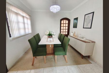 Casa para alugar com 250m², 4 quartos e 6 vagasSala de Jantar