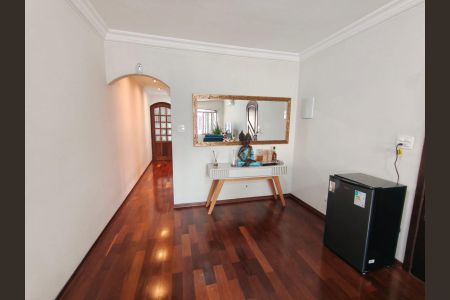 Sala de casa para alugar com 4 quartos, 250m² em Vila Granada, São Paulo