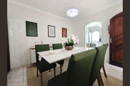 Casa para alugar com 250m², 4 quartos e 6 vagasSala de Jantar