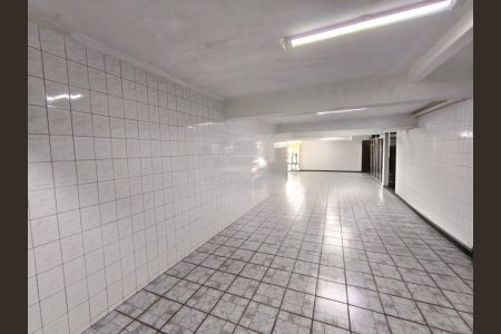 Casa para alugar com 250m², 4 quartos e 6 vagasÁrea Externa