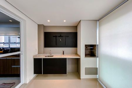 Apartamento à venda com 107m², 3 quartos e 2 vagasVaranda