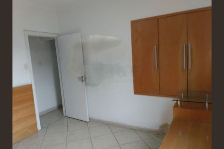 Casa à venda com 220m², 3 quartos e 2 vagas
