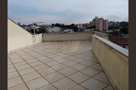 Casa à venda com 220m², 3 quartos e 2 vagas