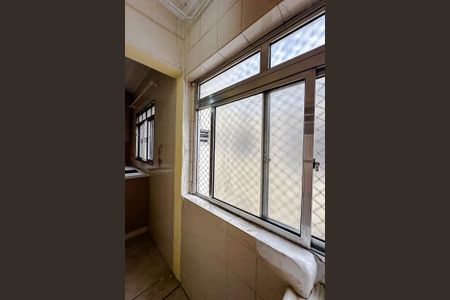 Apartamento à venda com 68m², 2 quartos e 1 vaga Apartamento à venda com 68m², 2 quartos e 1 vagaÁrea de Serviço