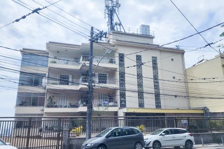 Apartamento para alugar com 400m², 6 quartos e sem vagaFachada