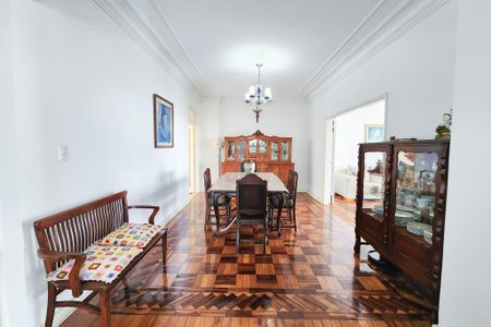 Apartamento para alugar com 400m², 6 quartos e sem vagaSala de Jantar