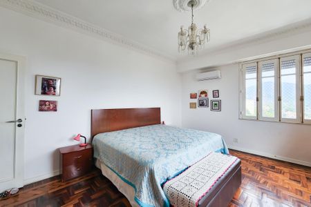 Apartamento para alugar com 400m², 6 quartos e sem vagaQuarto 2
