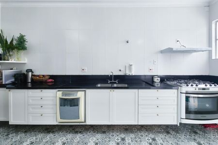 Apartamento para alugar com 400m², 6 quartos e sem vagaCozinha