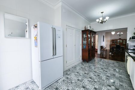 Apartamento para alugar com 400m², 6 quartos e sem vagaCozinha