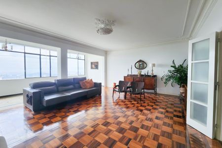 Apartamento para alugar com 400m², 6 quartos e sem vagaSala