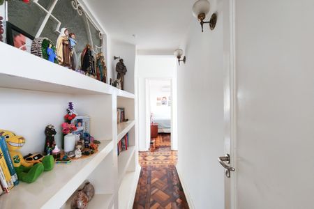 Apartamento para alugar com 400m², 6 quartos e sem vagaCorredor