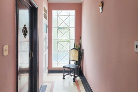 Apartamento para alugar com 400m², 6 quartos e sem vagaHall