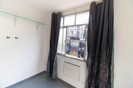 Quarto  de kitnet/studio para alugar com 1 quarto, 22m² em Centro, Niterói