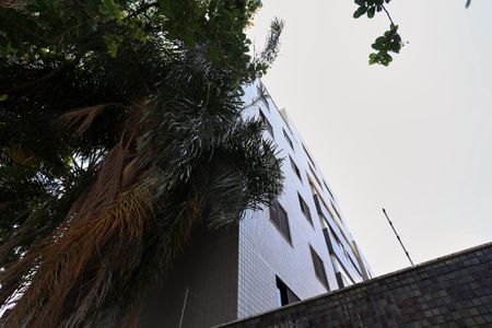 Apartamento à venda com 147m², 4 quartos e 3 vagasFachada