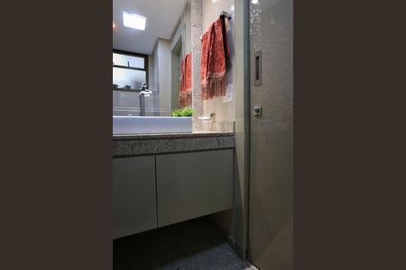 Apartamento à venda com 147m², 4 quartos e 3 vagasLavabo