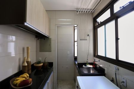 Apartamento à venda com 147m², 4 quartos e 3 vagasÁrea de Serviço